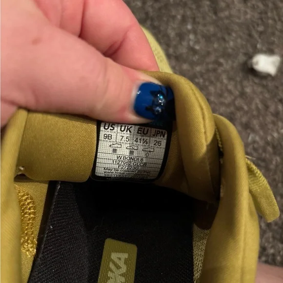 HOKAS!!! - Picture 4 of 4